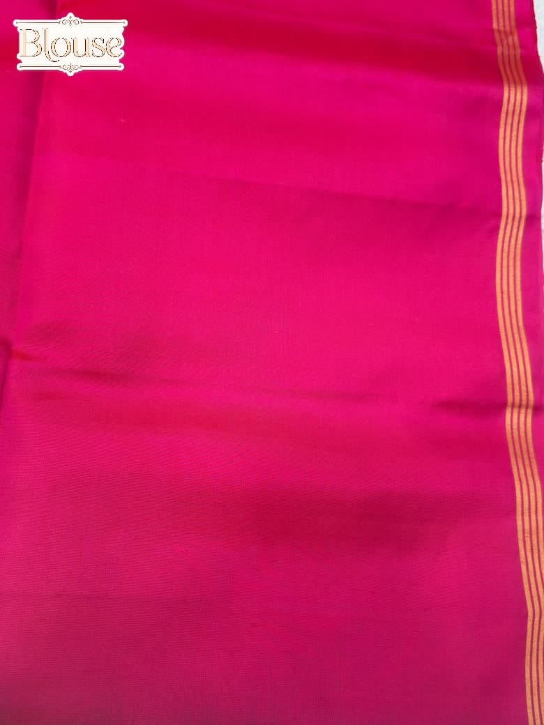 Rani Pink Pure Silk Saree with Allover Geometric Kolam Pattern