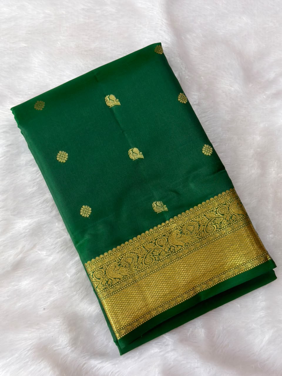 Emerald Green Handloomed Kanchipuram Pure Silk Saree