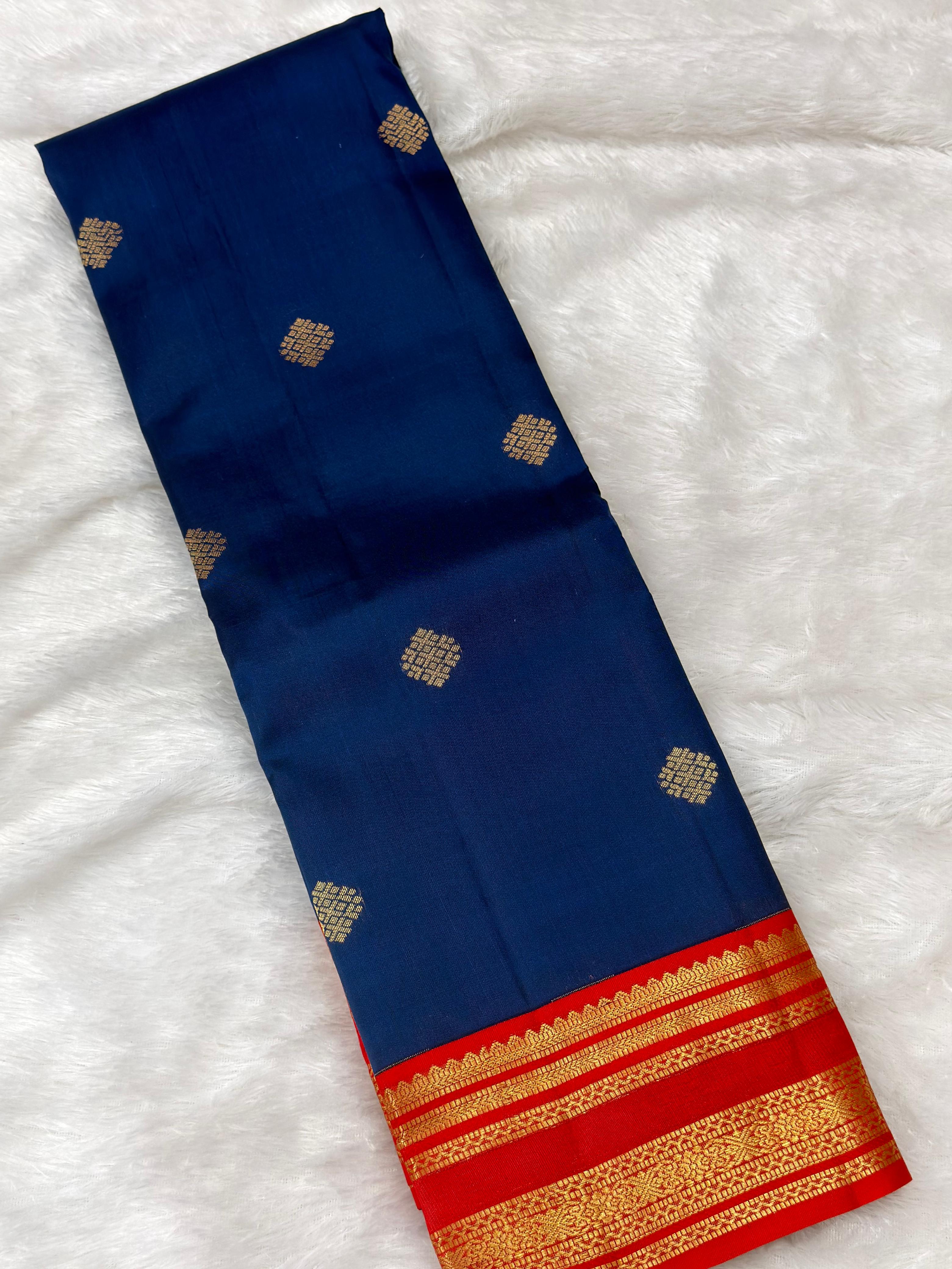 Royal Navy Blue Handloomed Kanchipuram Pure Silk Saree