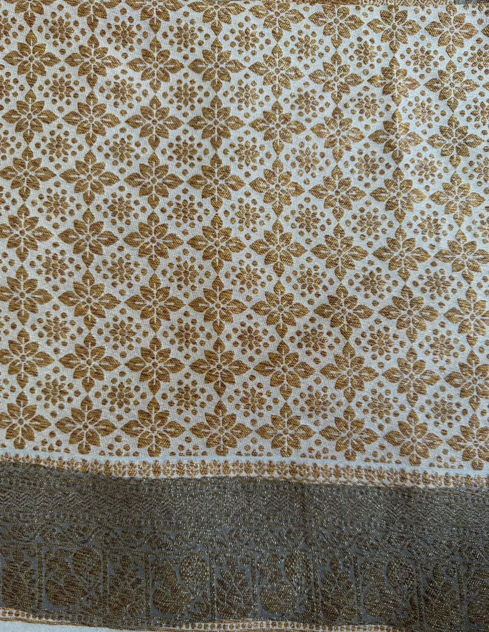 Ivory, Soft Peach & Warm Beige Zari Kaddi Georgette Saree