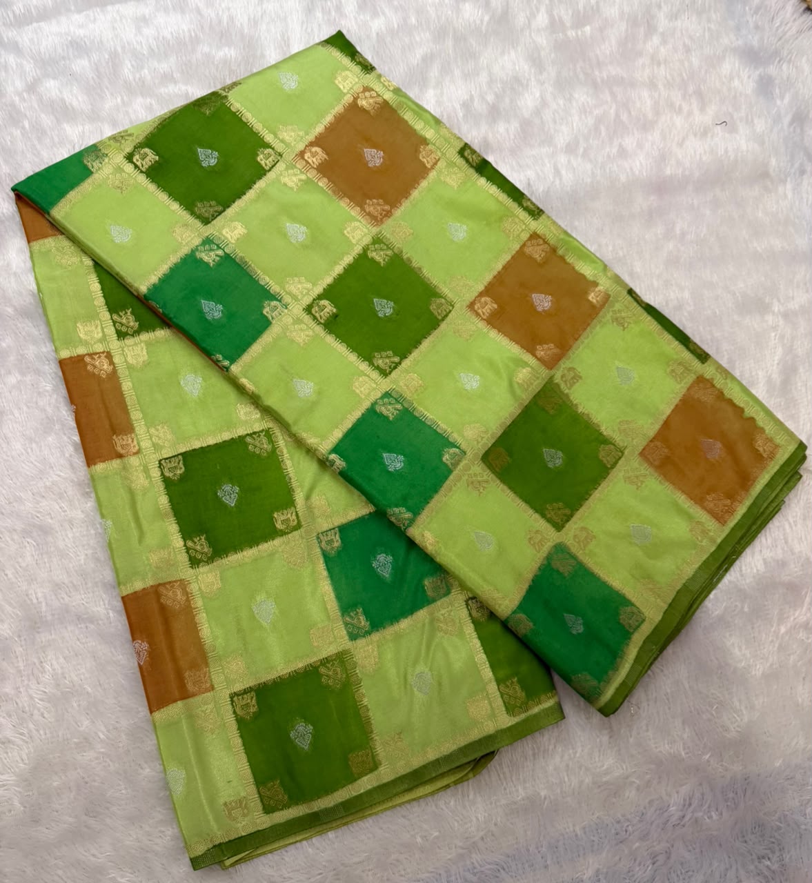 Lime Green & Pista Green Multicolour Runket Crepe Saree