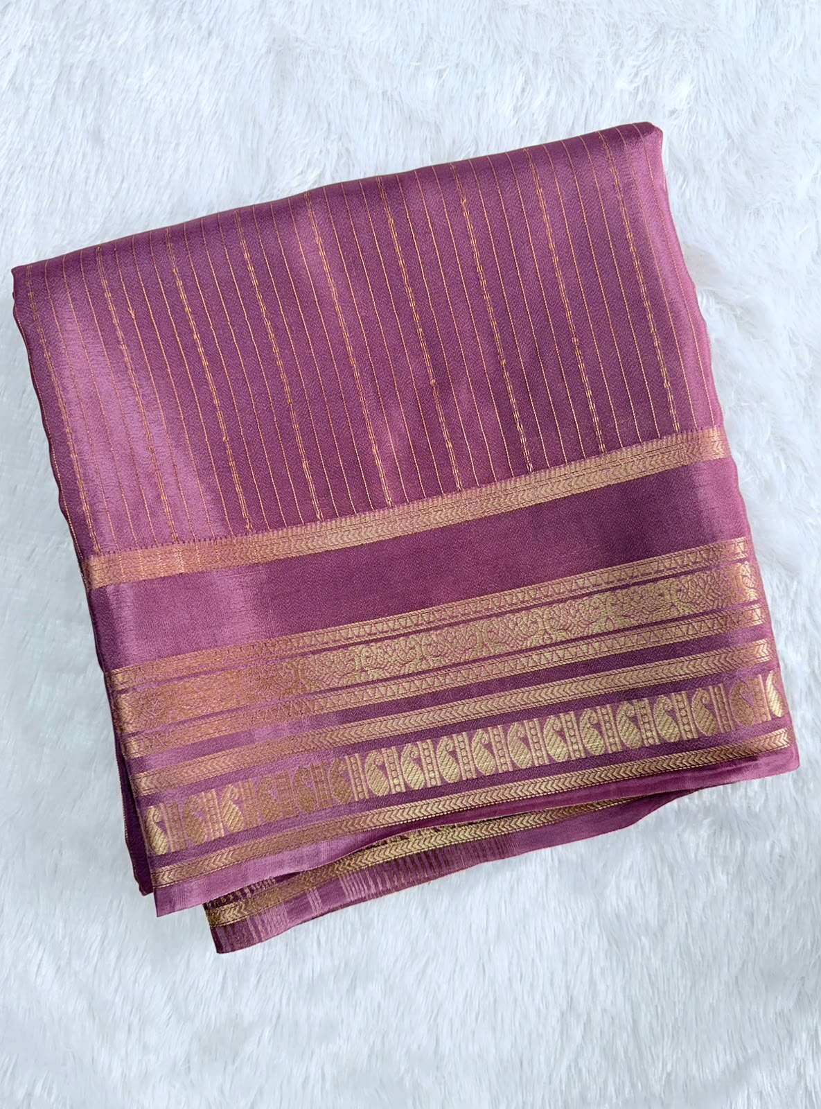 Elegant Onion Pink Premium Crepe Saree with Mango Border