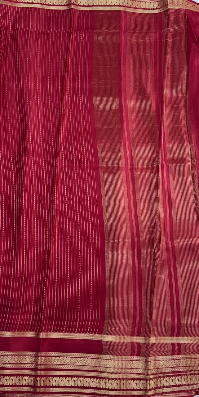 Elegant Terracotta Red Premium Crepe Saree with Mango Border
